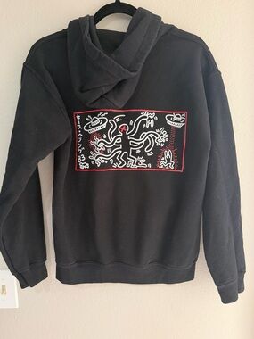 Men’s Keith Haring Hoodie Hooded Sweatshirt Sweater - Small - Black Red